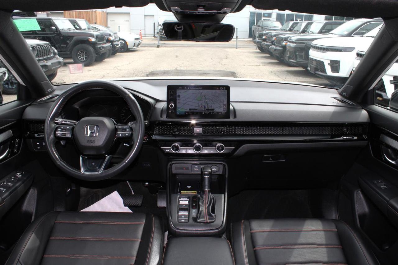 2023 Honda CR-V Touring  EcoMode BkpCam Sunroof HtdSeats Photo
