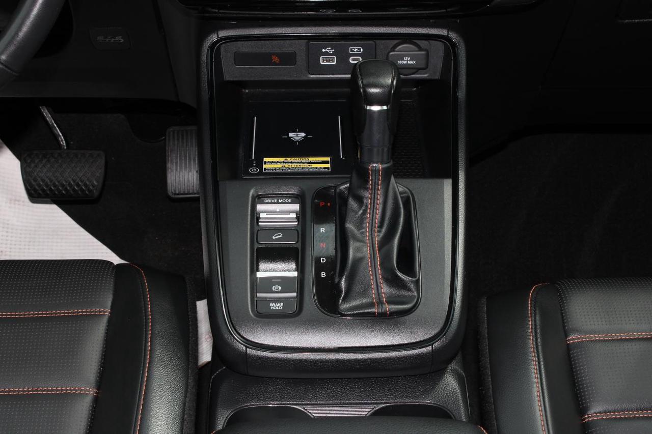 2023 Honda CR-V Touring  EcoMode BkpCam Sunroof HtdSeats Photo