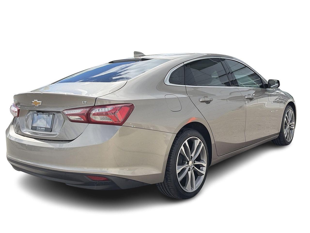 2023 Chevrolet Malibu 2LT Clean CarFax One Owner Photo