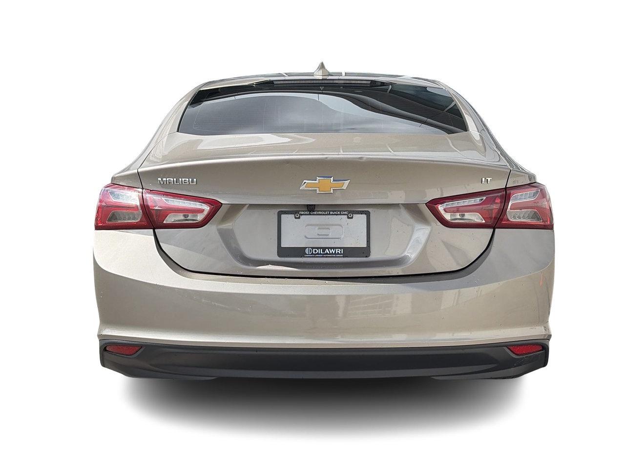 2023 Chevrolet Malibu 2LT Clean CarFax One Owner Photo