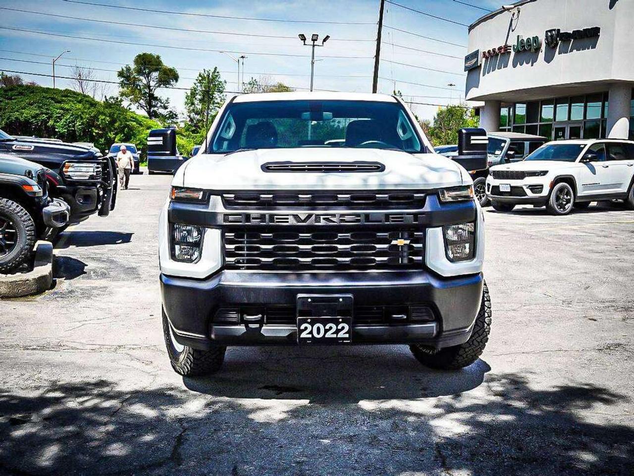 2022 Chevrolet Silverado 2500  Photo2