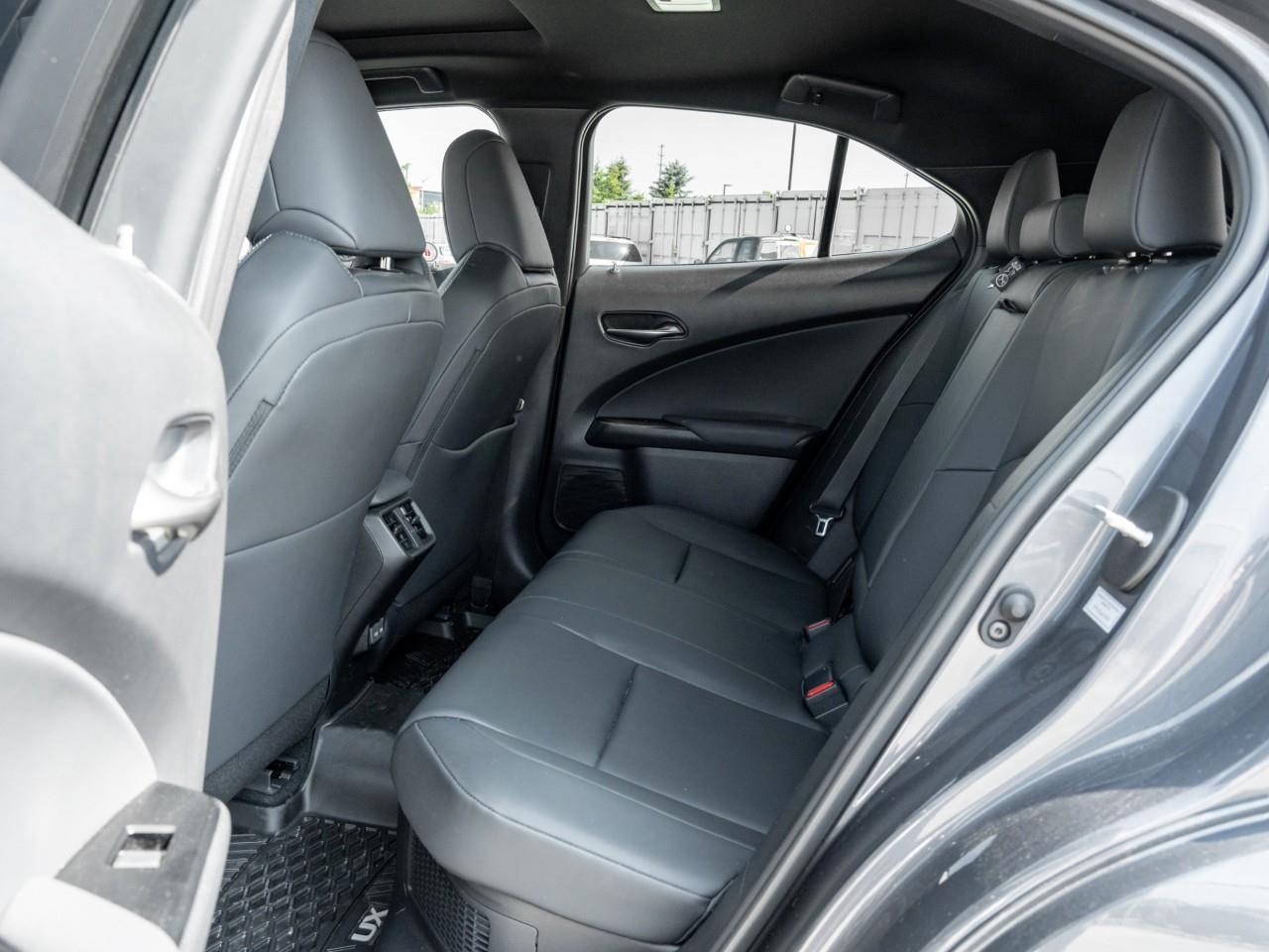 2025 Lexus UX 300H Base 4dr All-Wheel Drive Photo