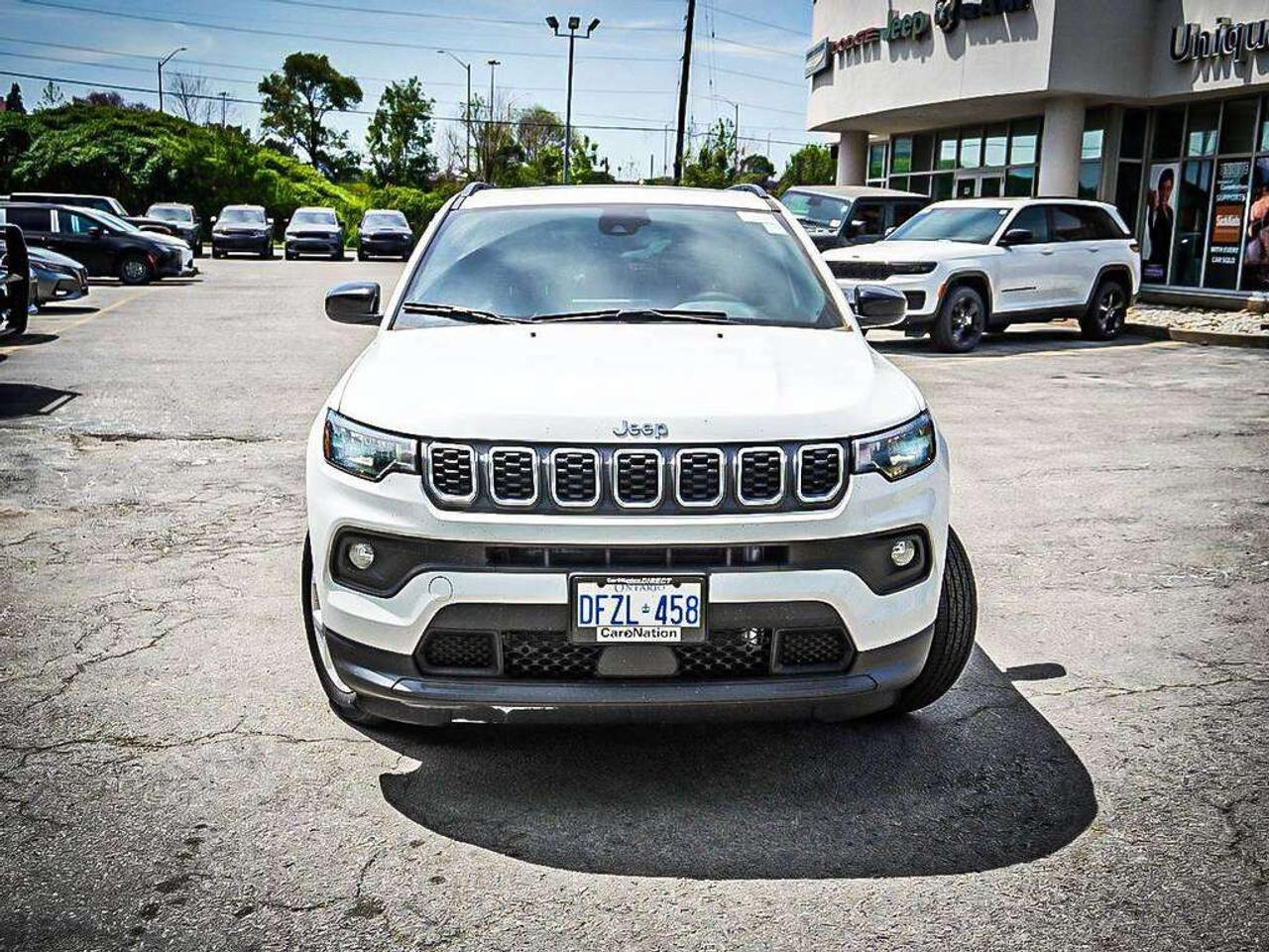 2025 Jeep Compass  Photo2
