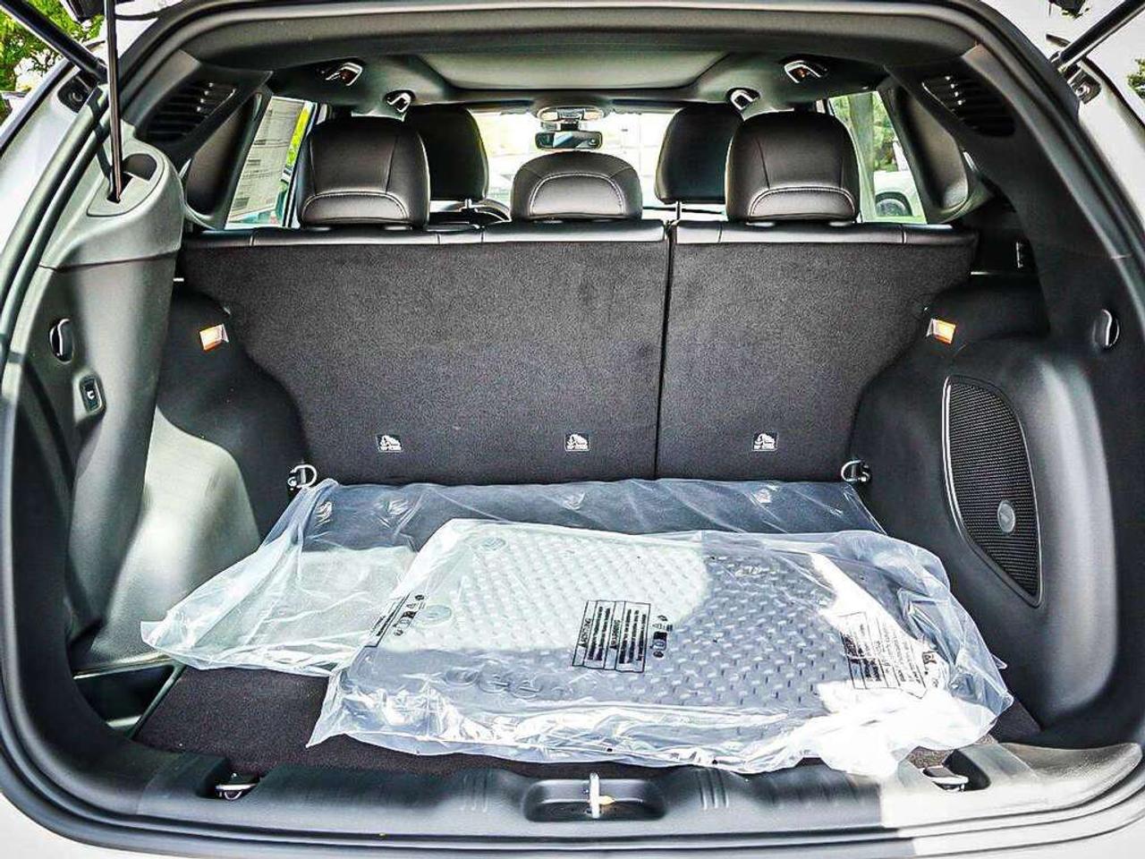 2025 Jeep Compass  Photo