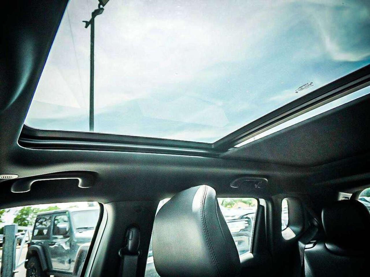 2025 Jeep Compass  Photo