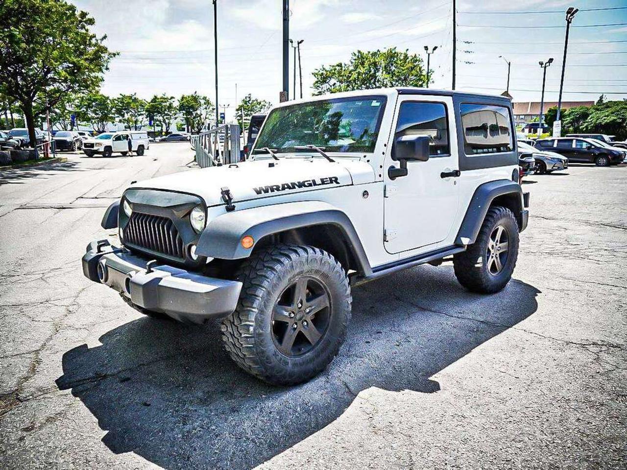 2016 Jeep Wrangler  Photo4