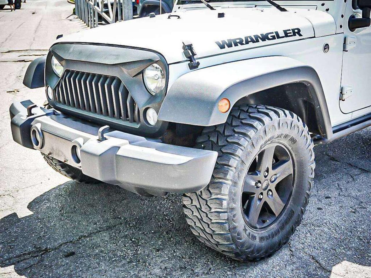 2016 Jeep Wrangler  Photo3