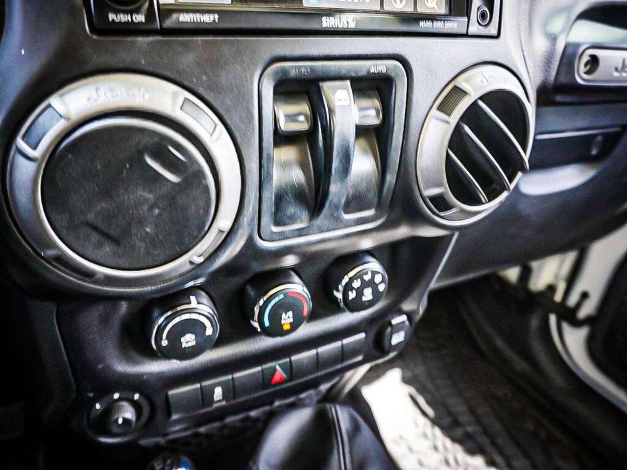 2016 Jeep Wrangler  Photo