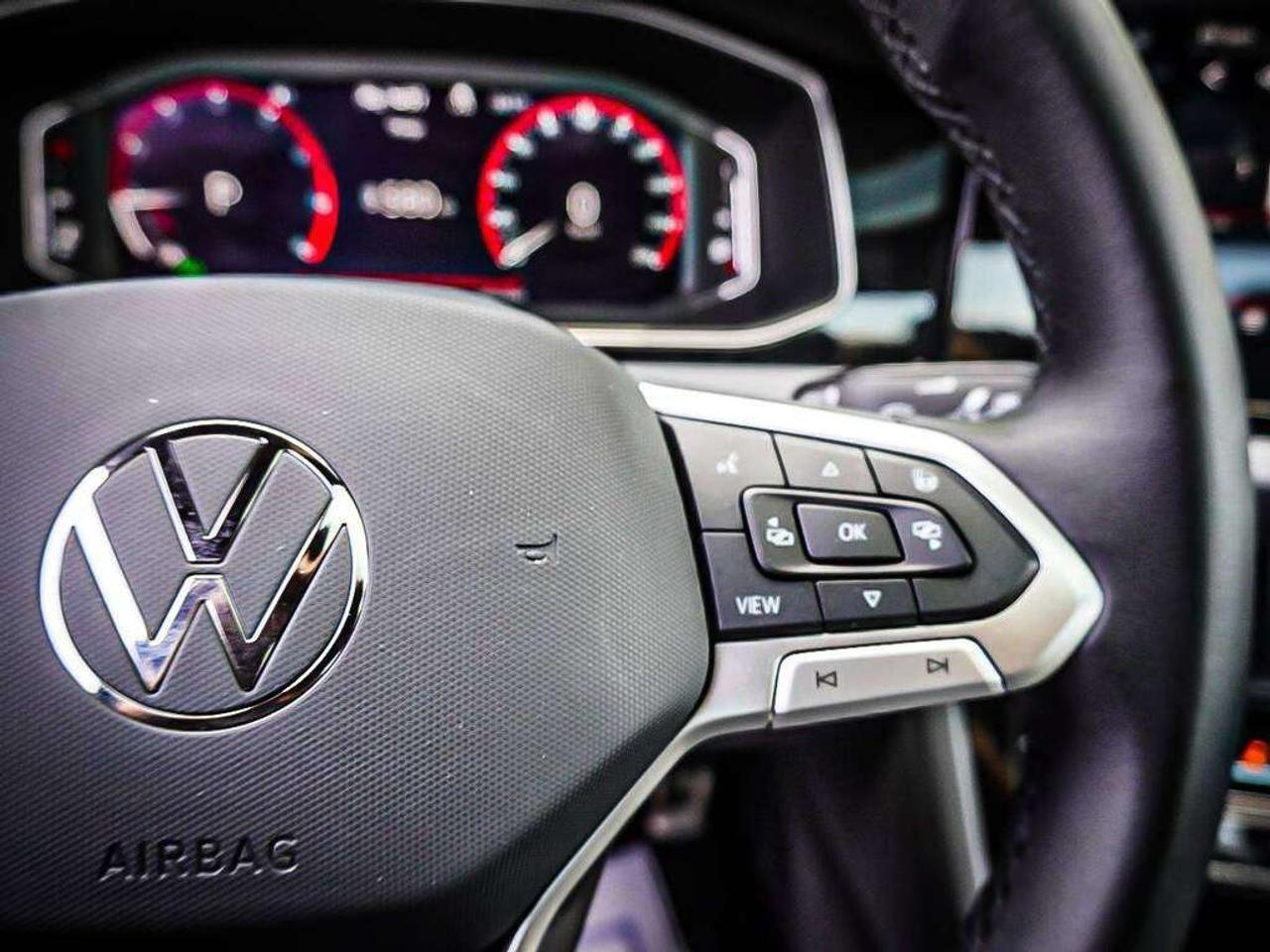 2025 Volkswagen Jetta  Photo