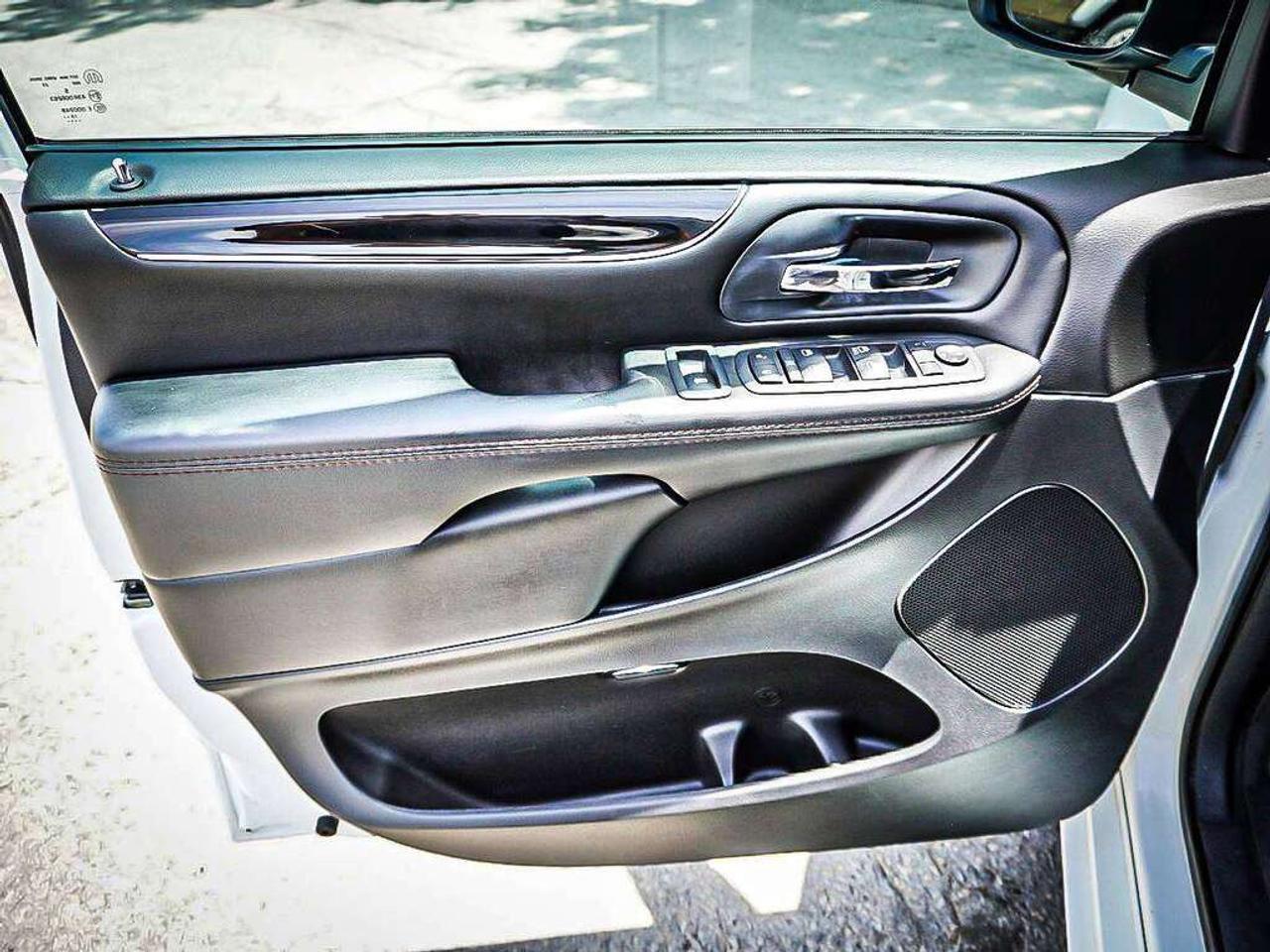 2020 Dodge Grand Caravan  Photo