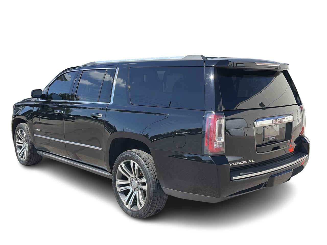 2020 GMC Yukon XL 4x4 Denali Ultimate Package Rear Entertainment Pow Photo