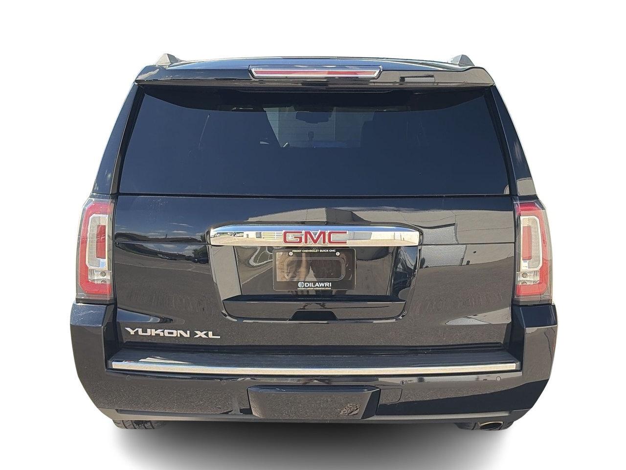 2020 GMC Yukon XL 4x4 Denali Ultimate Package Rear Entertainment Pow Photo