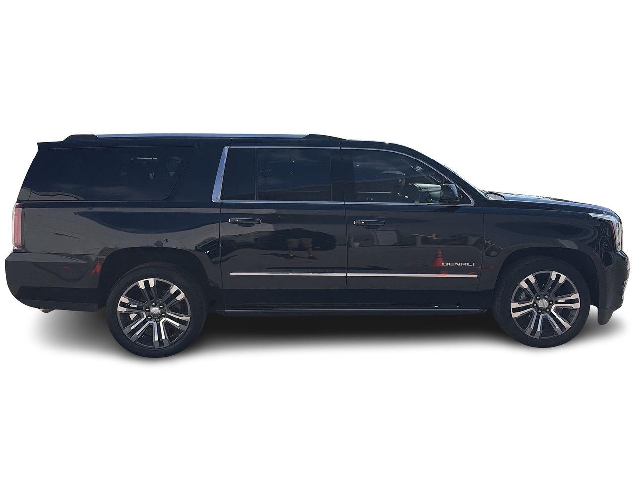2020 GMC Yukon XL 4x4 Denali Ultimate Package Rear Entertainment Pow Photo