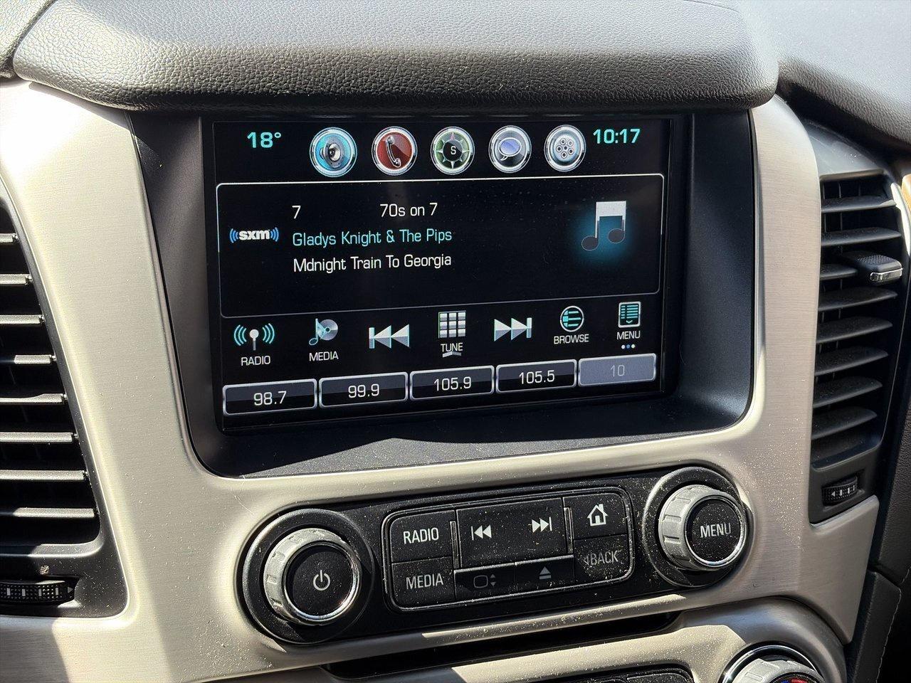 2020 GMC Yukon XL 4x4 Denali Ultimate Package Rear Entertainment Pow Photo