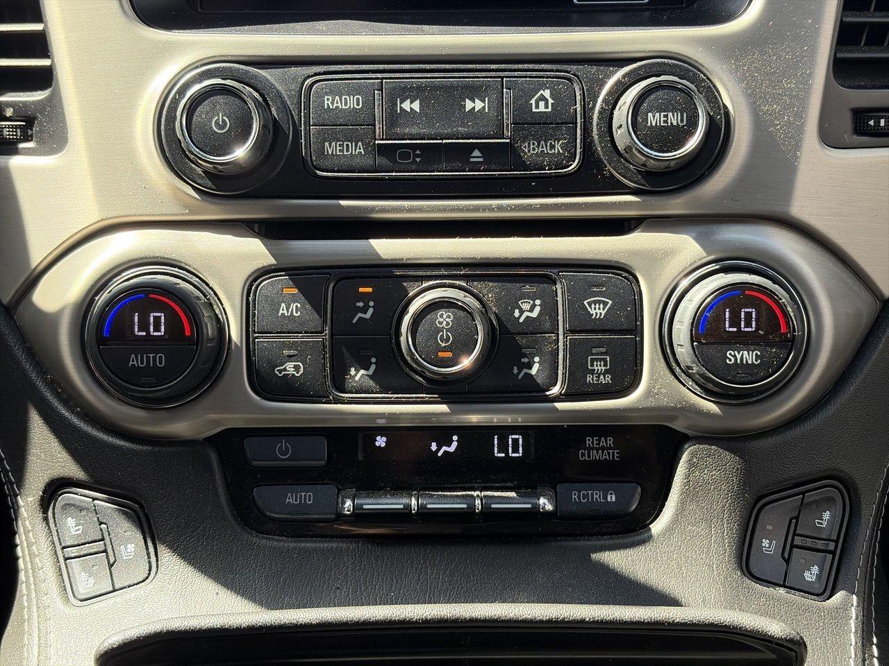 2020 GMC Yukon XL 4x4 Denali Ultimate Package Rear Entertainment Pow Photo