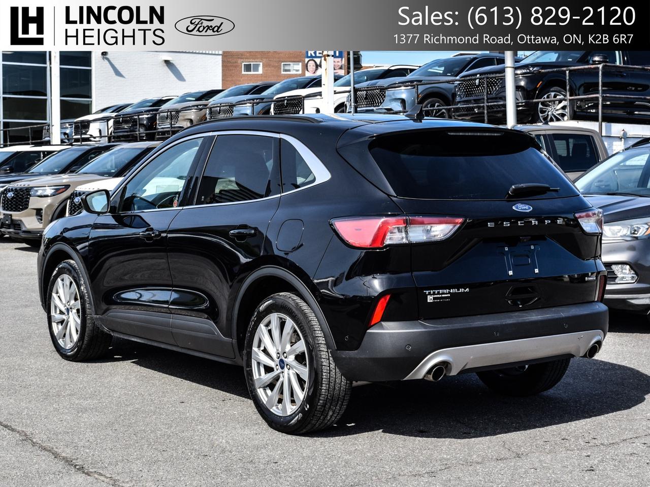 2022 Ford Escape  Photo3