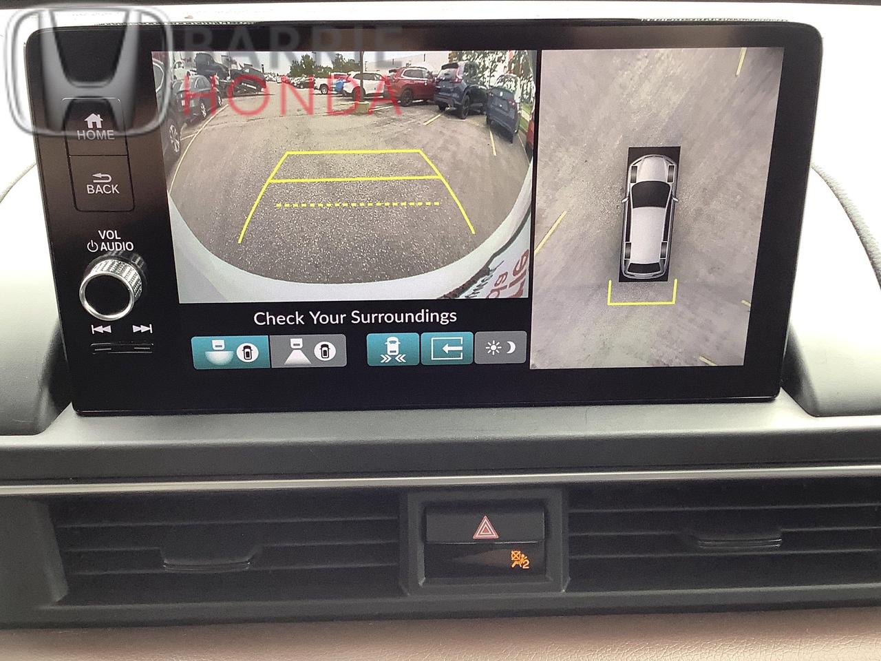 2023 Honda Pilot Touring 4dr All-Wheel Drive Photo