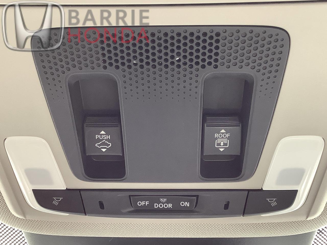 2023 Honda Pilot Touring 4dr All-Wheel Drive Photo