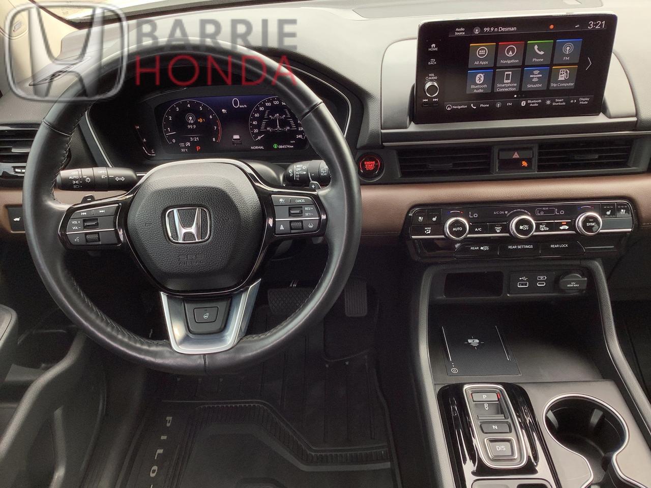 2023 Honda Pilot Touring 4dr All-Wheel Drive Photo