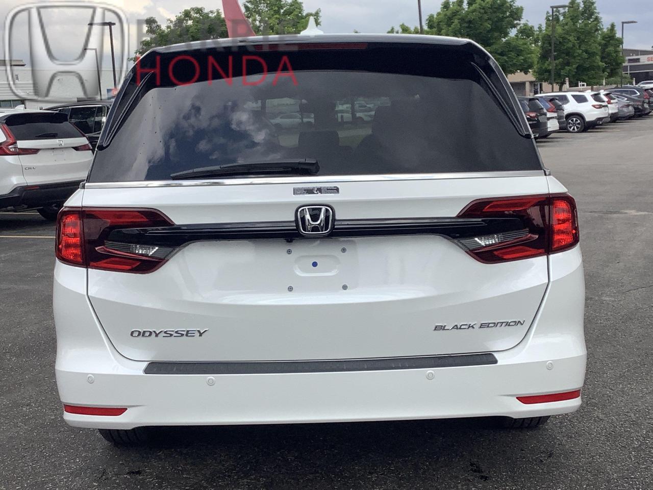 2026 Honda Odyssey Black Edition Passenger Van Photo
