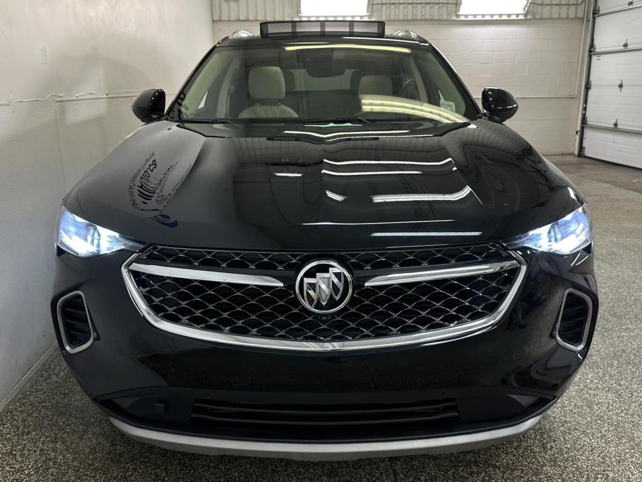 2023 Buick Envision  Photo1