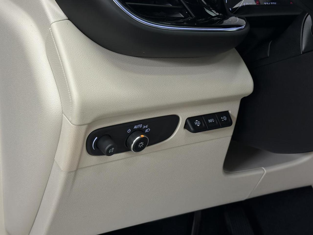 2023 Buick Envision  Photo