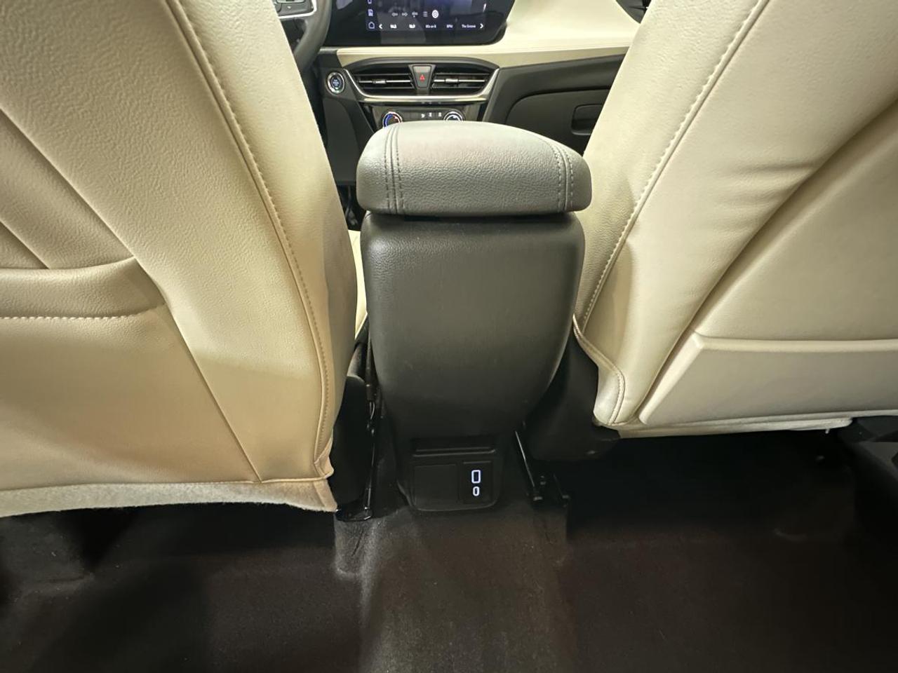2024 Buick Encore GX Sport Touring Photo