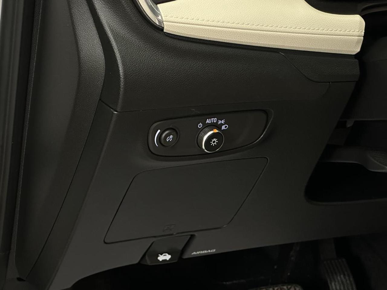 2024 Buick Encore GX Sport Touring Photo