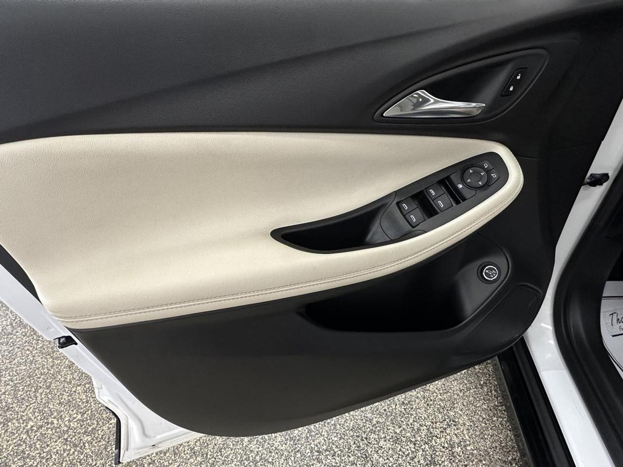 2024 Buick Encore GX Sport Touring Photo