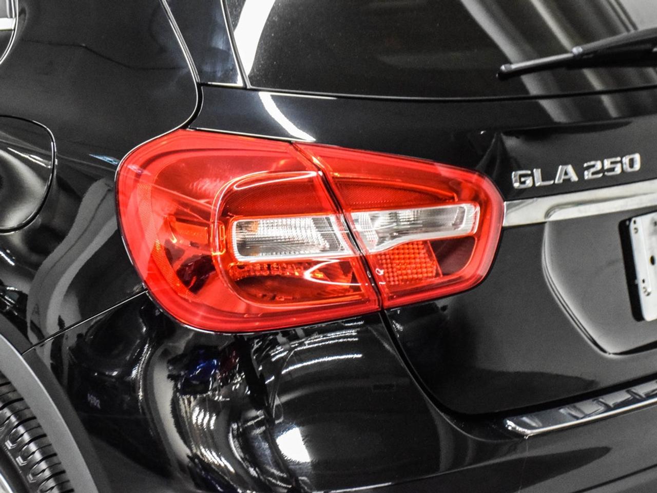 2016 Mercedes-Benz GLA250  Photo