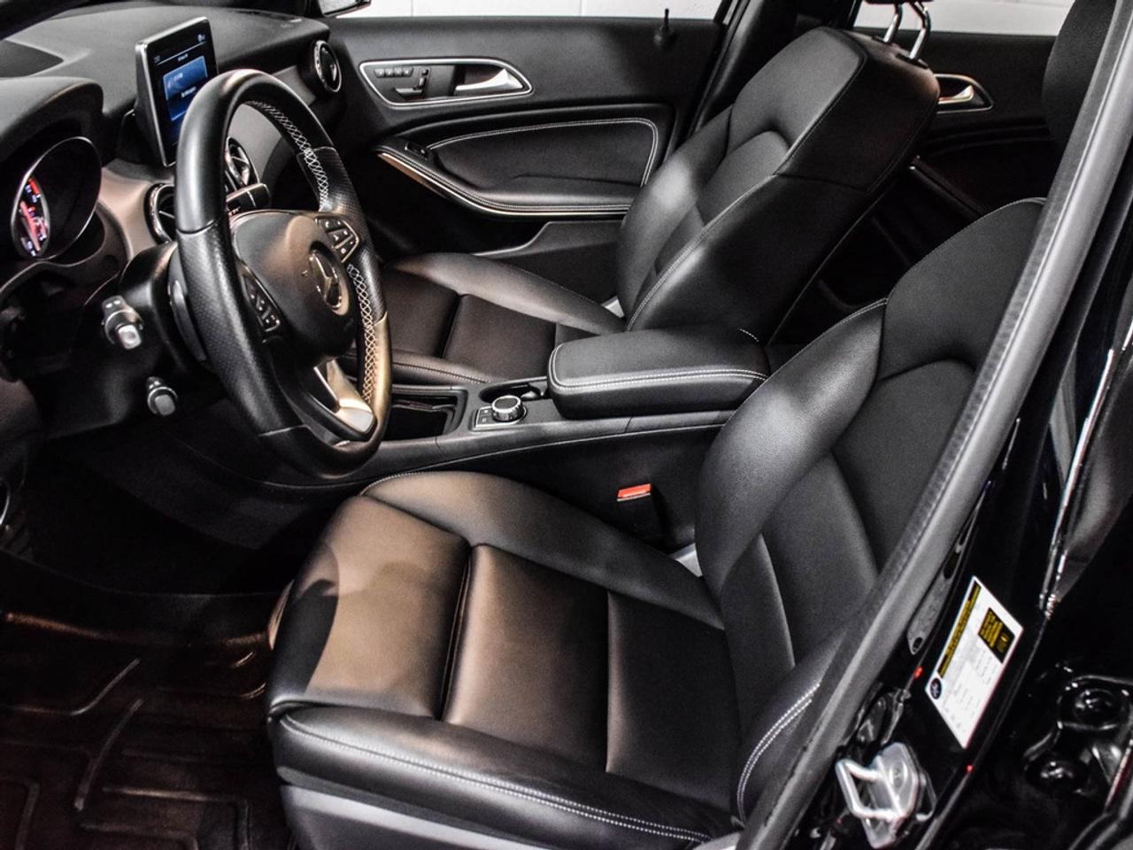 2016 Mercedes-Benz GLA250  Photo