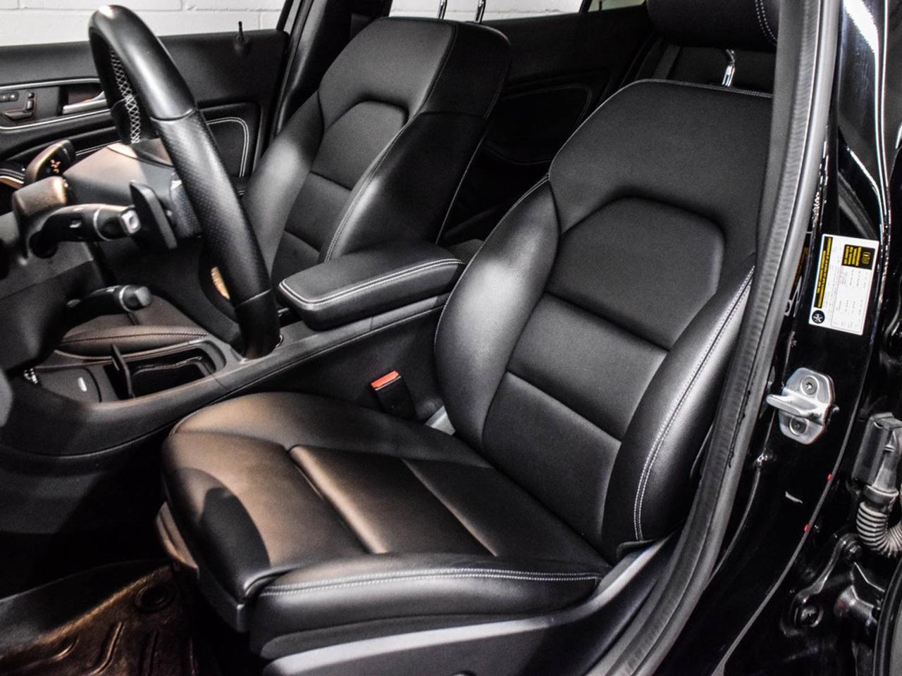 2016 Mercedes-Benz GLA250  Photo