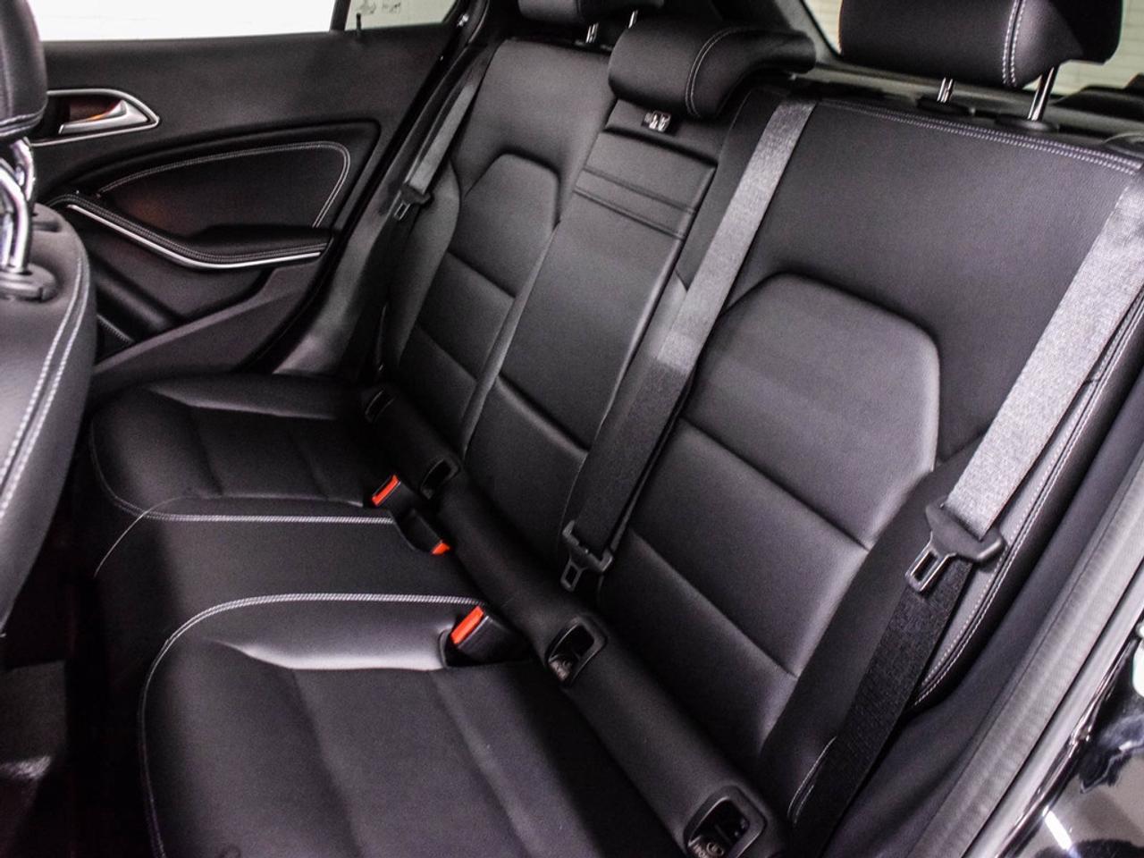 2016 Mercedes-Benz GLA250  Photo