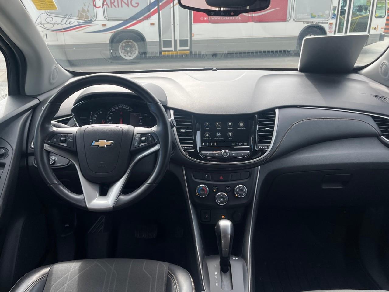 2019 Chevrolet Trax LT LOCAL TRADE Photo