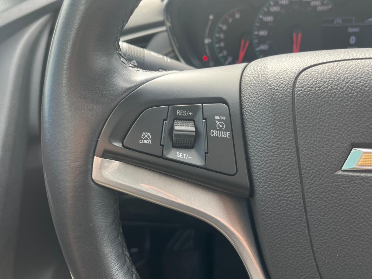 2019 Chevrolet Trax LT LOCAL TRADE Photo