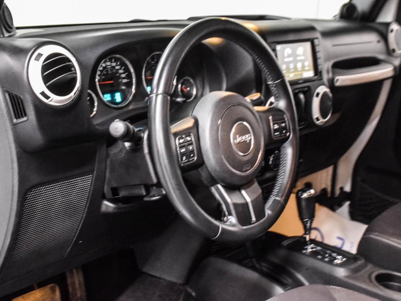 2013 Jeep Wrangler  Photo