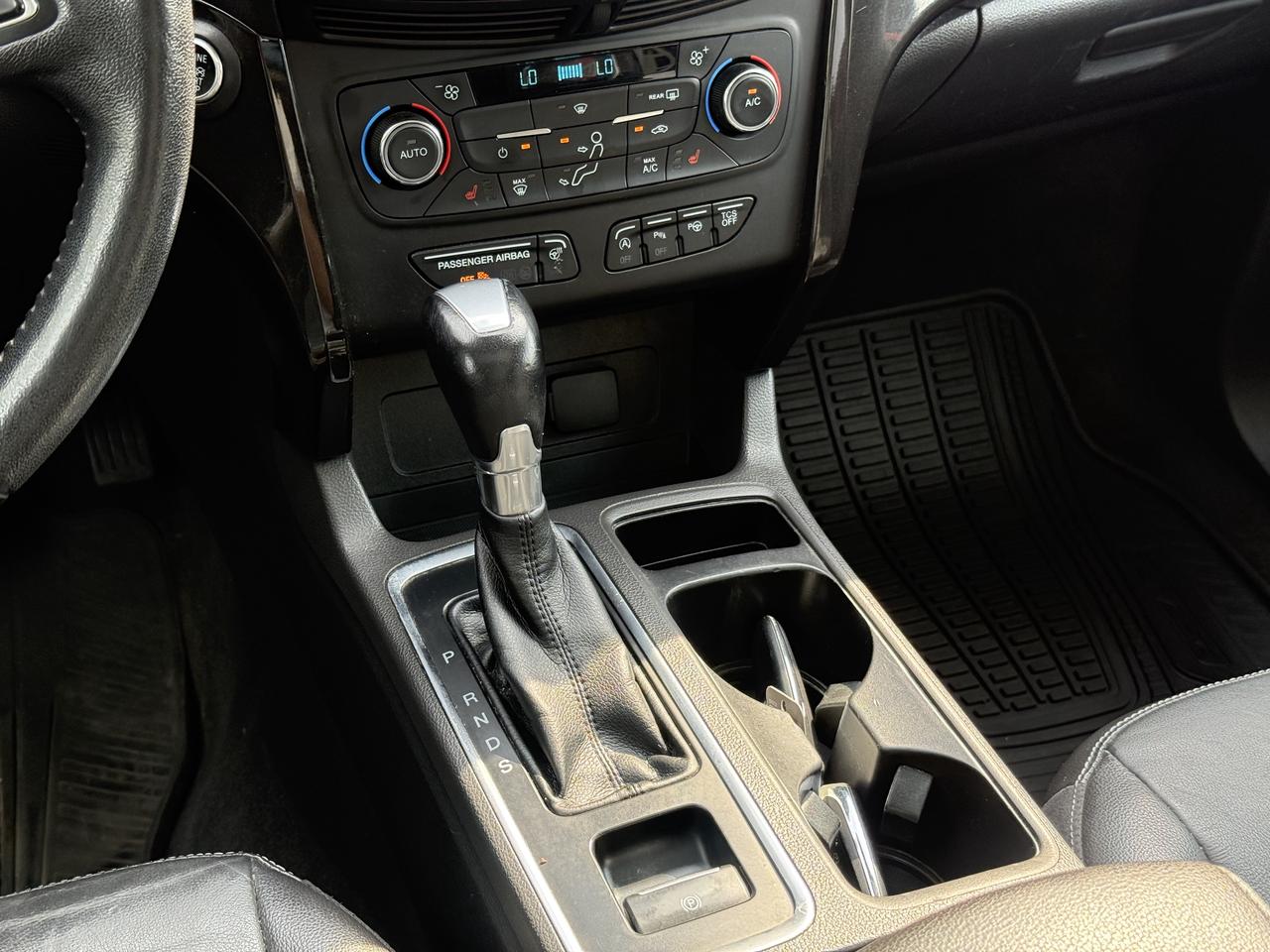 2017 Ford Escape 4WD l Titanium l Fully Loaded l 2.0L l 4CYL Photo
