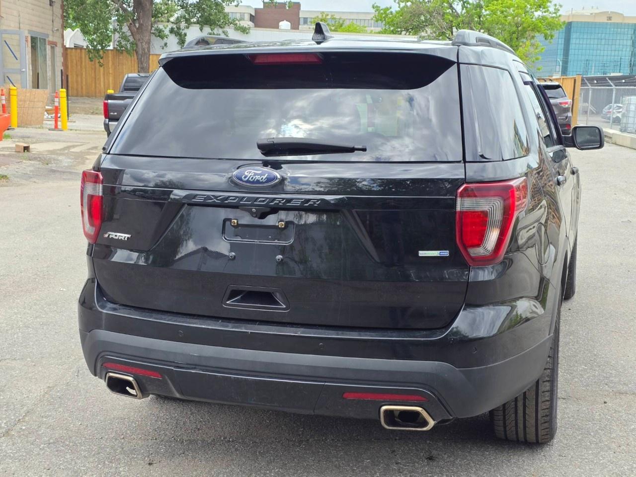 2017 Ford Explorer 4WD 4DR SPORT Photo