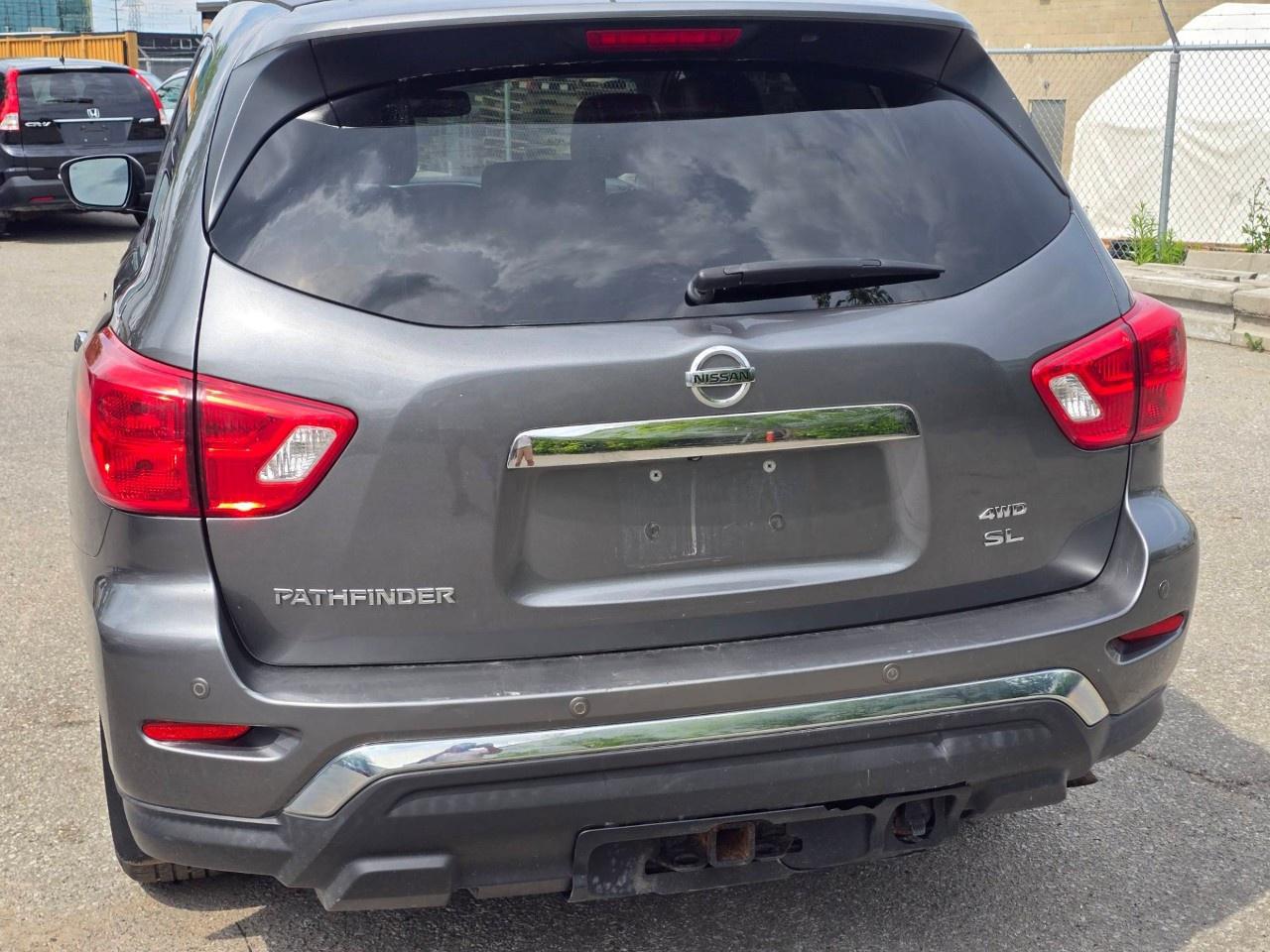 2018 Nissan Pathfinder 4x4 SL Premium Photo