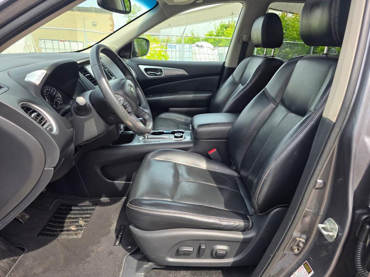 2018 Nissan Pathfinder 4x4 SL Premium Photo