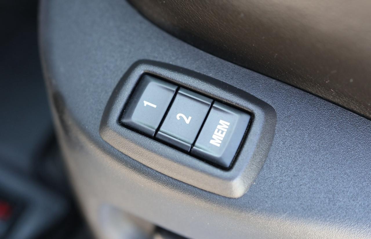 2014 Cadillac SRX LUXURY-AWD-R STARTER/NAV/PANO ROOF/BCAM/P SENSORS/ Photo