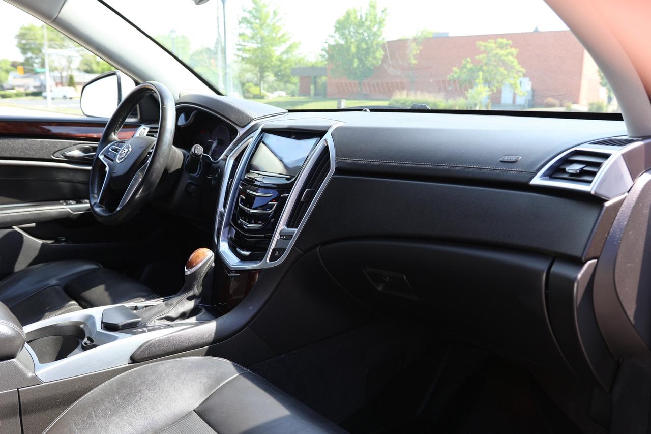 2014 Cadillac SRX LUXURY-AWD-R STARTER/NAV/PANO ROOF/BCAM/P SENSORS/ Photo