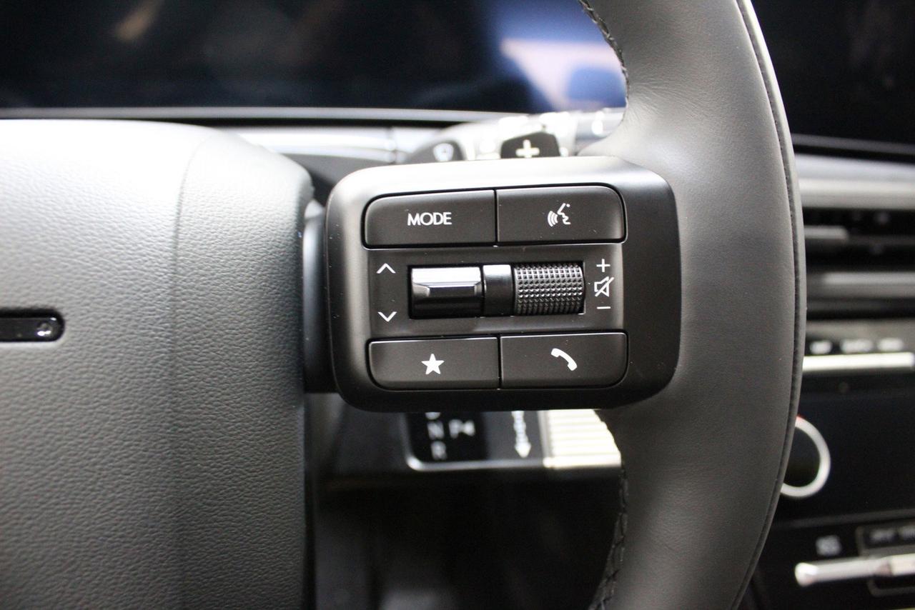 2025 Hyundai Santa Fe ULTIMATE CALLIGRAPHY/ NAPPA LEATHER/ BOSE AUDIO/ 2 Photo