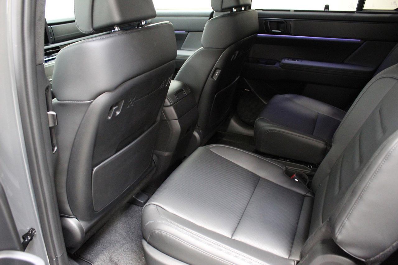 2025 Hyundai Santa Fe ULTIMATE CALLIGRAPHY/ NAPPA LEATHER/ BOSE AUDIO/ 2 Photo
