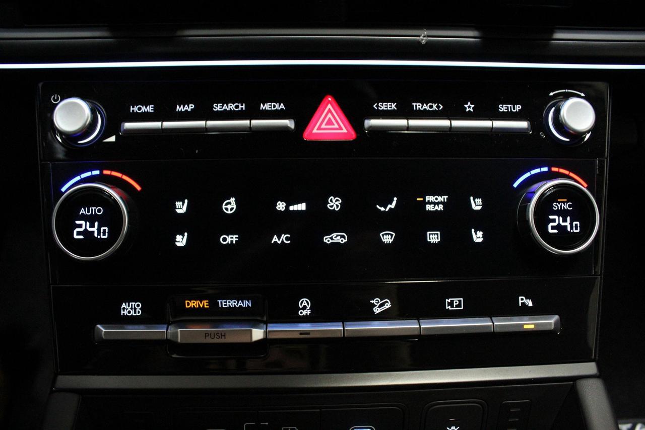 2025 Hyundai Santa Fe ULTIMATE CALLIGRAPHY/ NAPPA LEATHER/ BOSE AUDIO/ 2 Photo