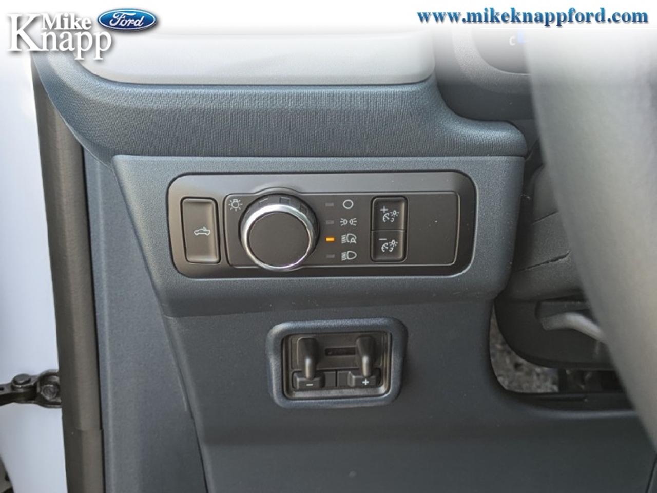 2026 Ford Maverick XL Photo