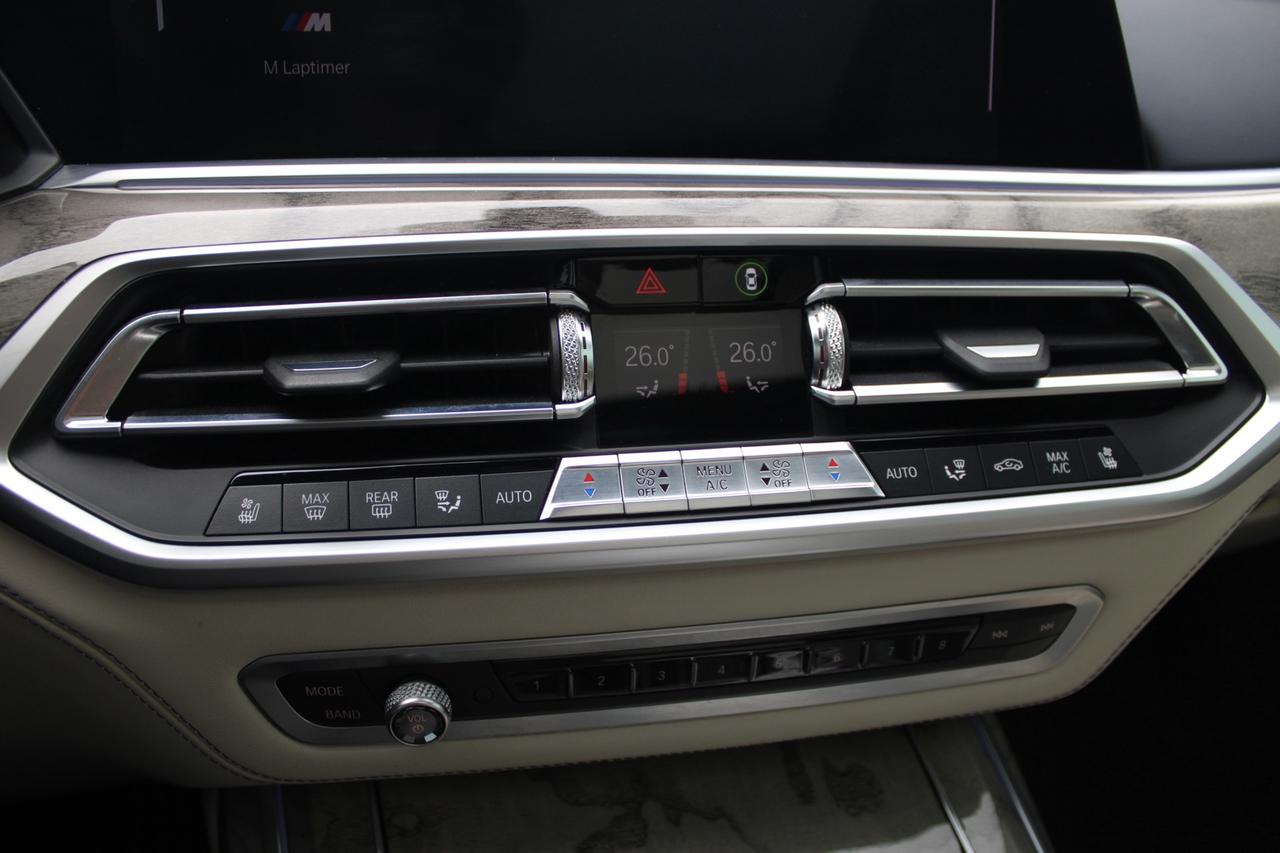 2019 BMW X7 xDrive50i   No Accident   7 Passenger   Individual Photo