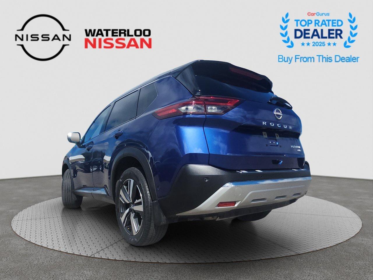 2023 Nissan Rogue Platinum Photo