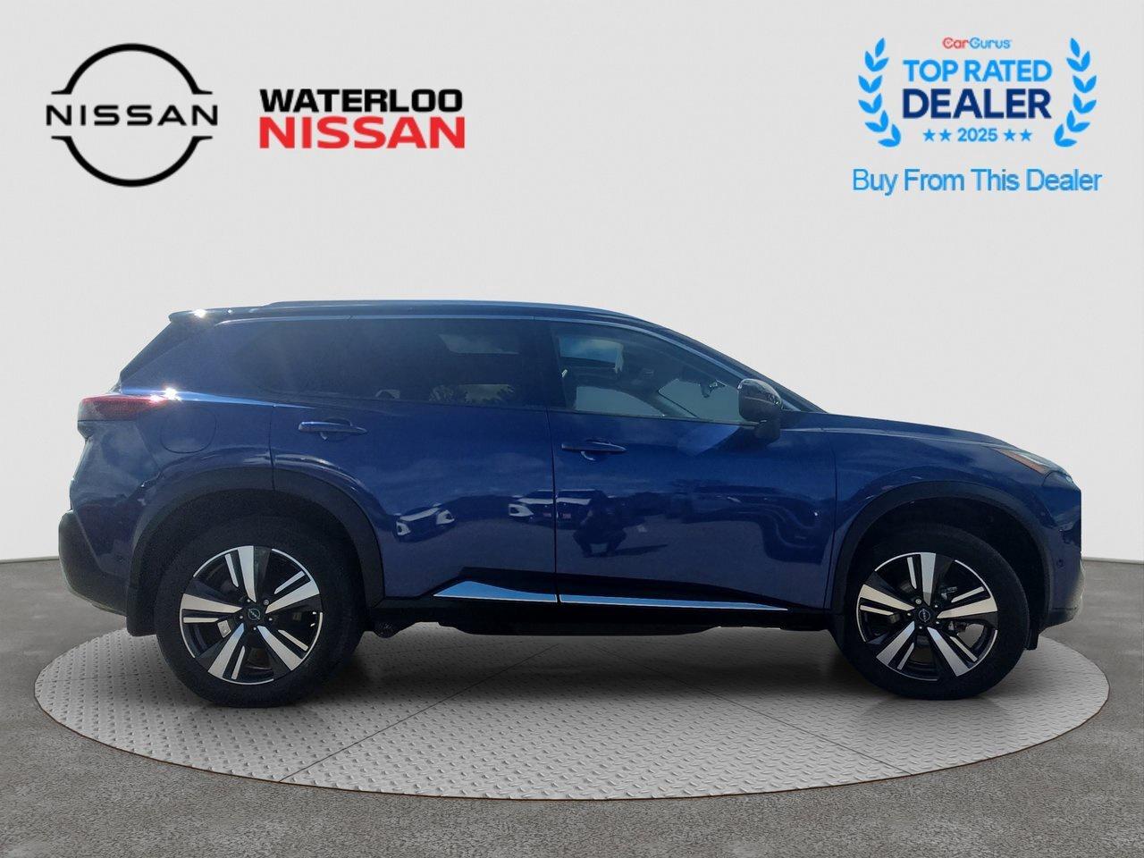 2023 Nissan Rogue Platinum Photo