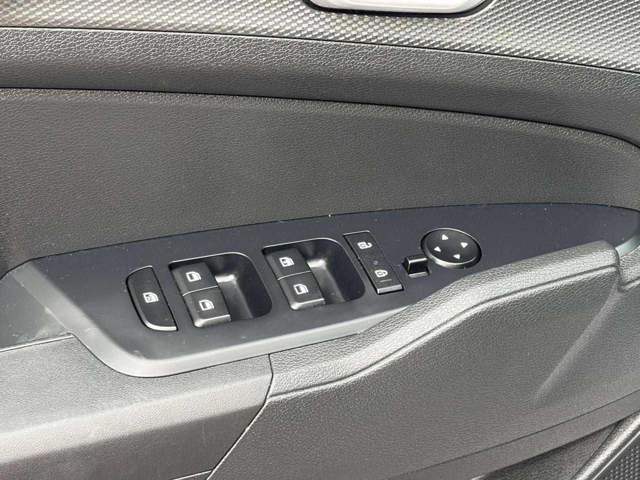 2024 Kia Sportage LX    **CALL NAPANEE Photo